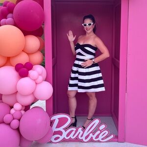 EXPRESS strapless dress